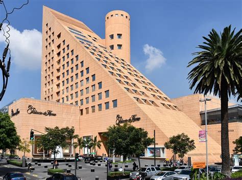 foursquare el palacio de hierro polanco cdmx